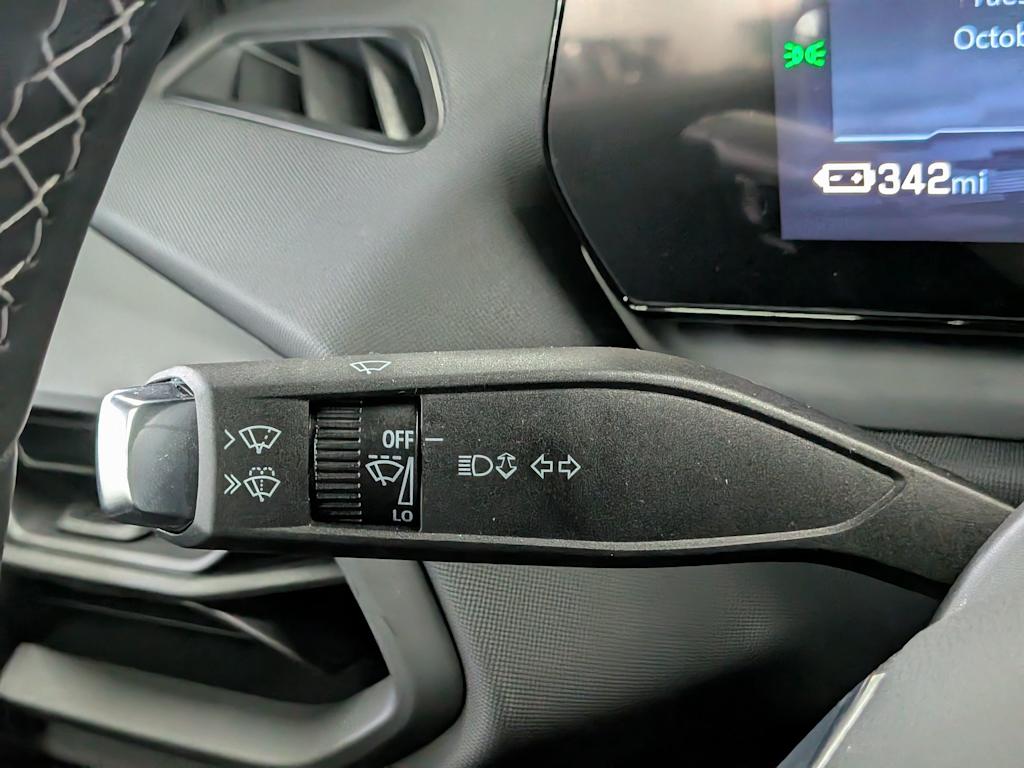 Thumbnail: 2026 Chevrolet Silverado EV - 29