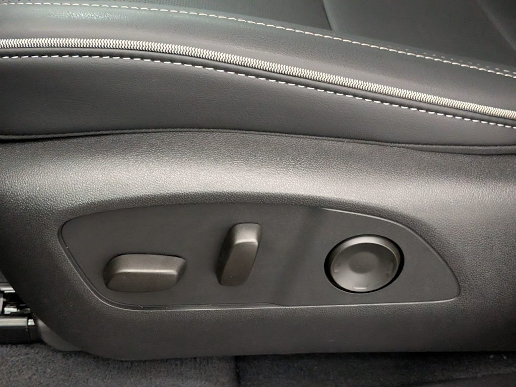 Thumbnail: 2026 Chevrolet Silverado EV - 24