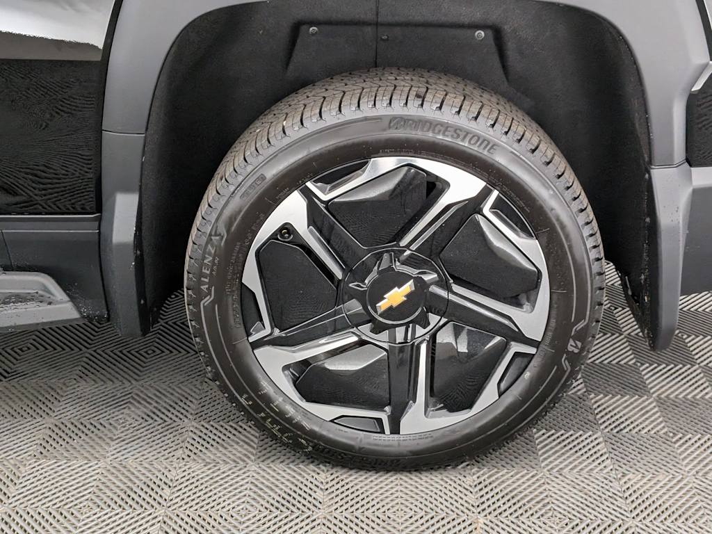 Thumbnail: 2026 Chevrolet Silverado EV - 7