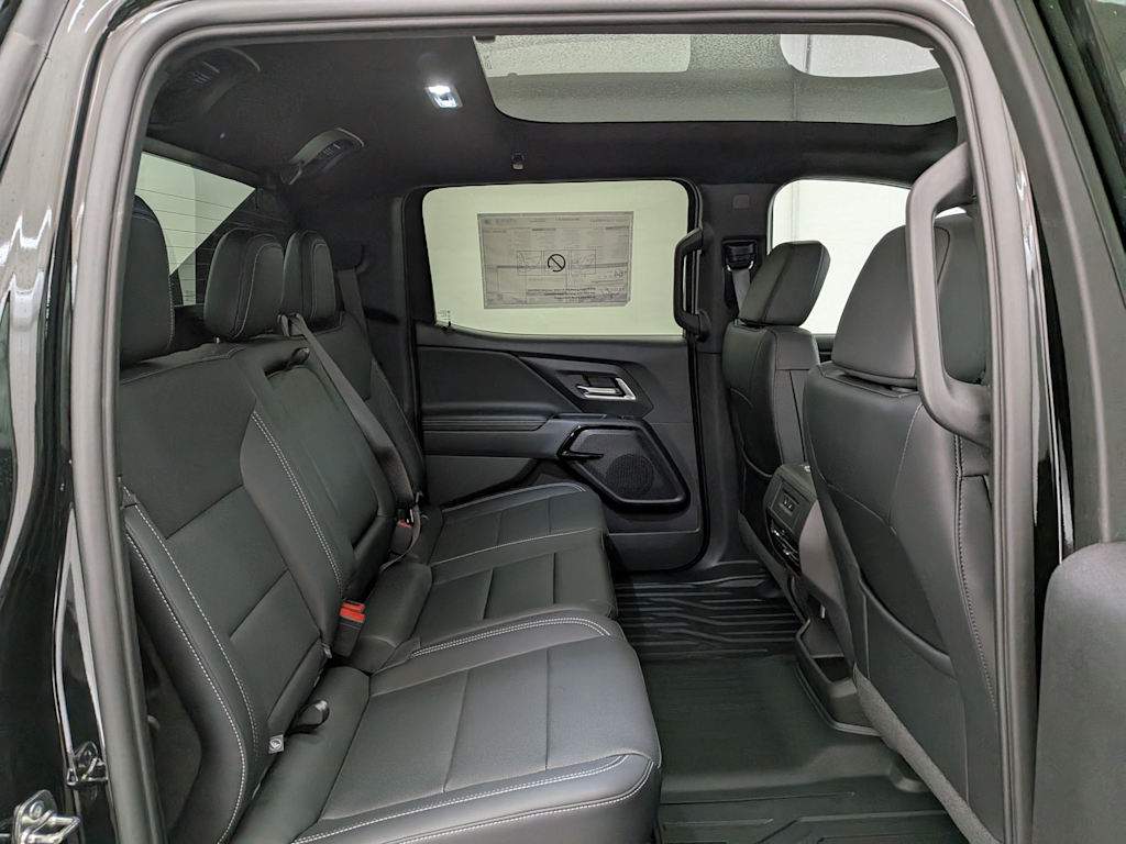 Thumbnail: 2026 Chevrolet Silverado EV - 27