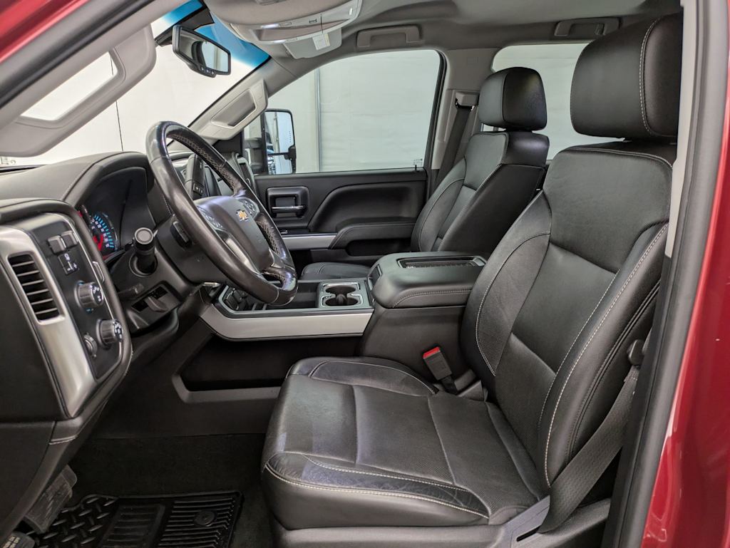 2018 Chevrolet Silverado 2500 LTZ 10