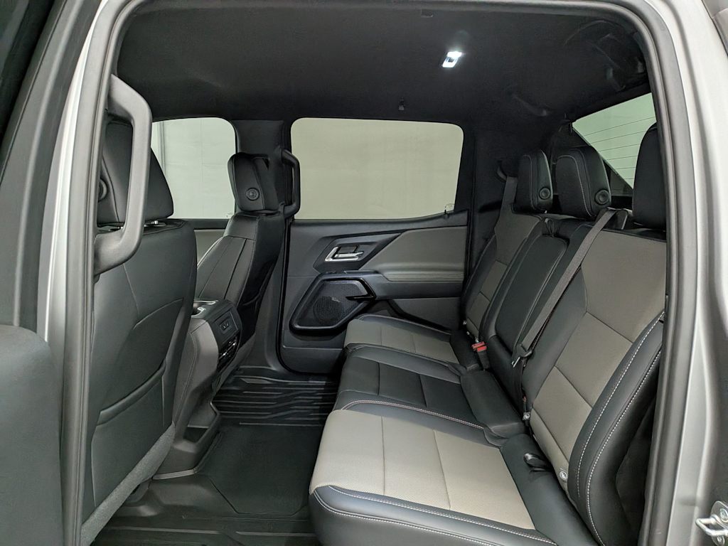 Thumbnail: 2026 Chevrolet Silverado EV - 25