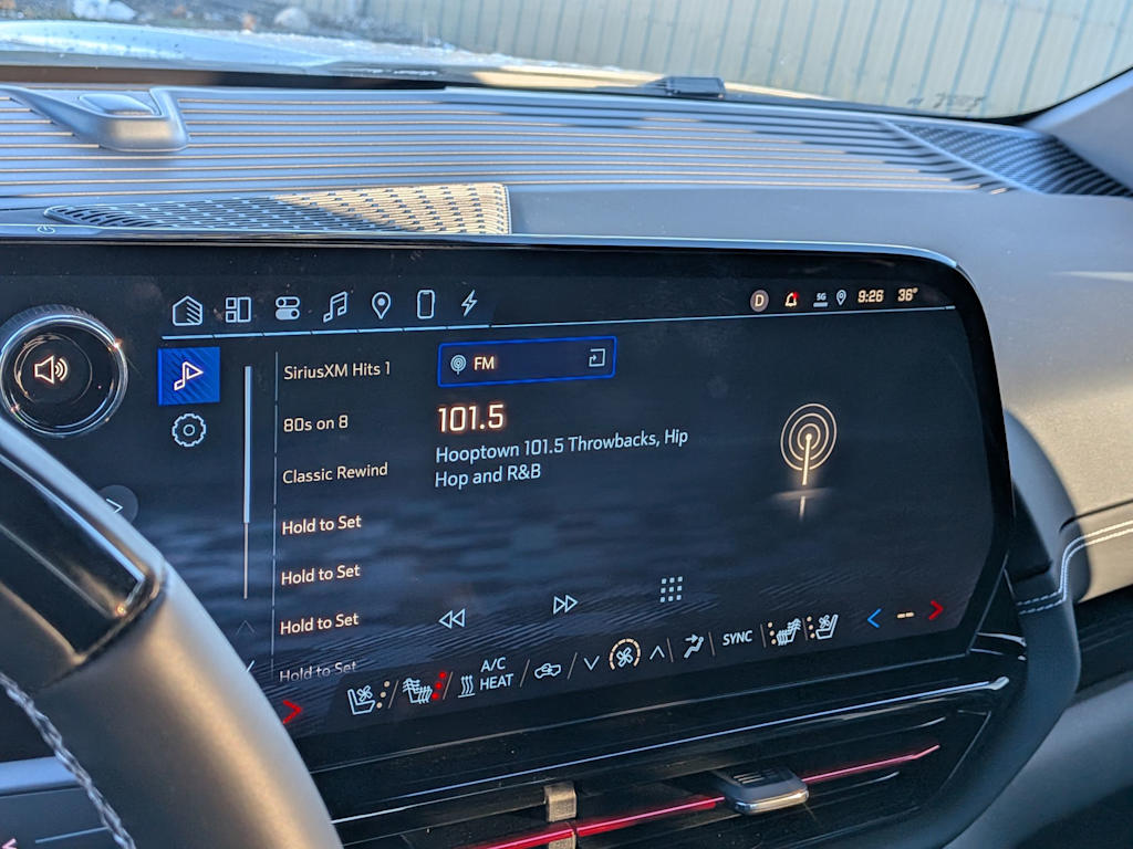 Thumbnail: 2026 Chevrolet Silverado EV - 31