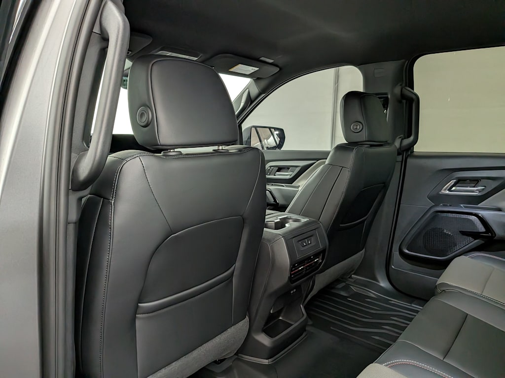 Thumbnail: 2026 Chevrolet Silverado EV - 12