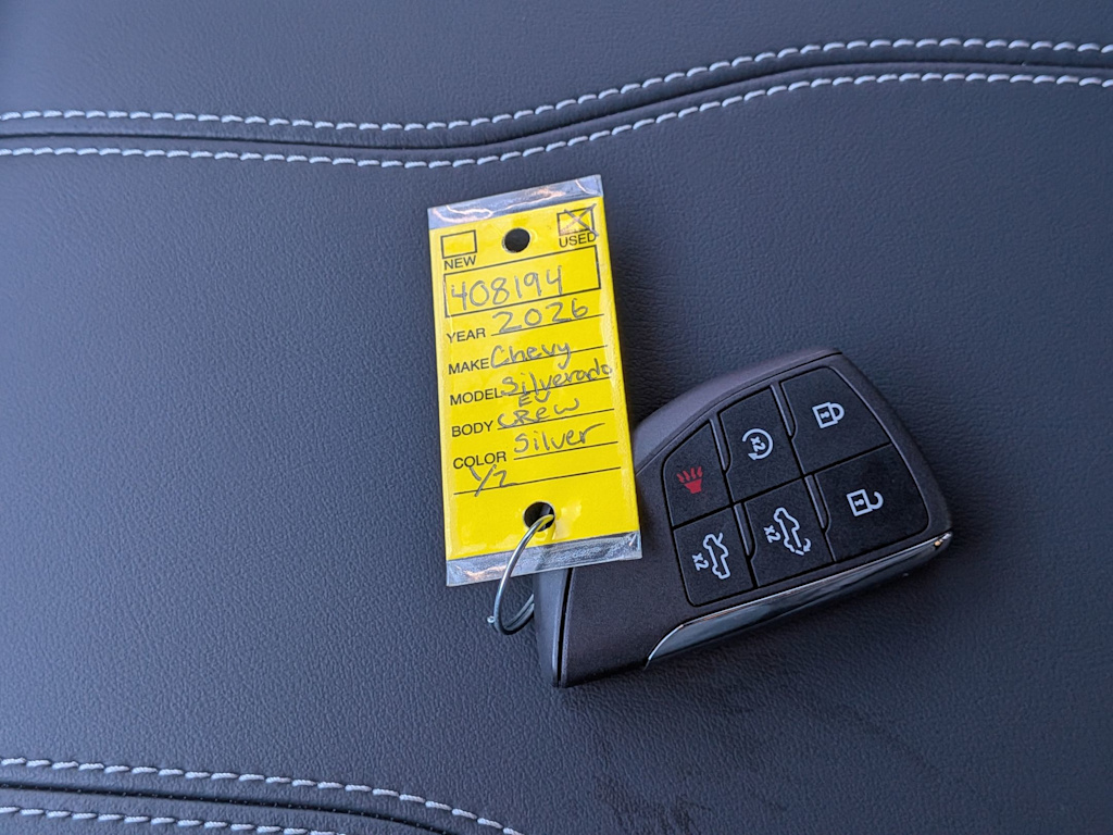 Thumbnail: 2026 Chevrolet Silverado EV - 17