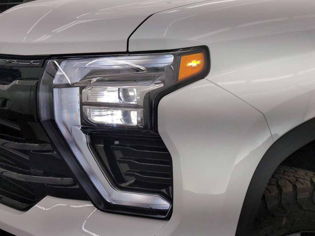 Thumbnail: 2026 Chevrolet Silverado 2500 - 28