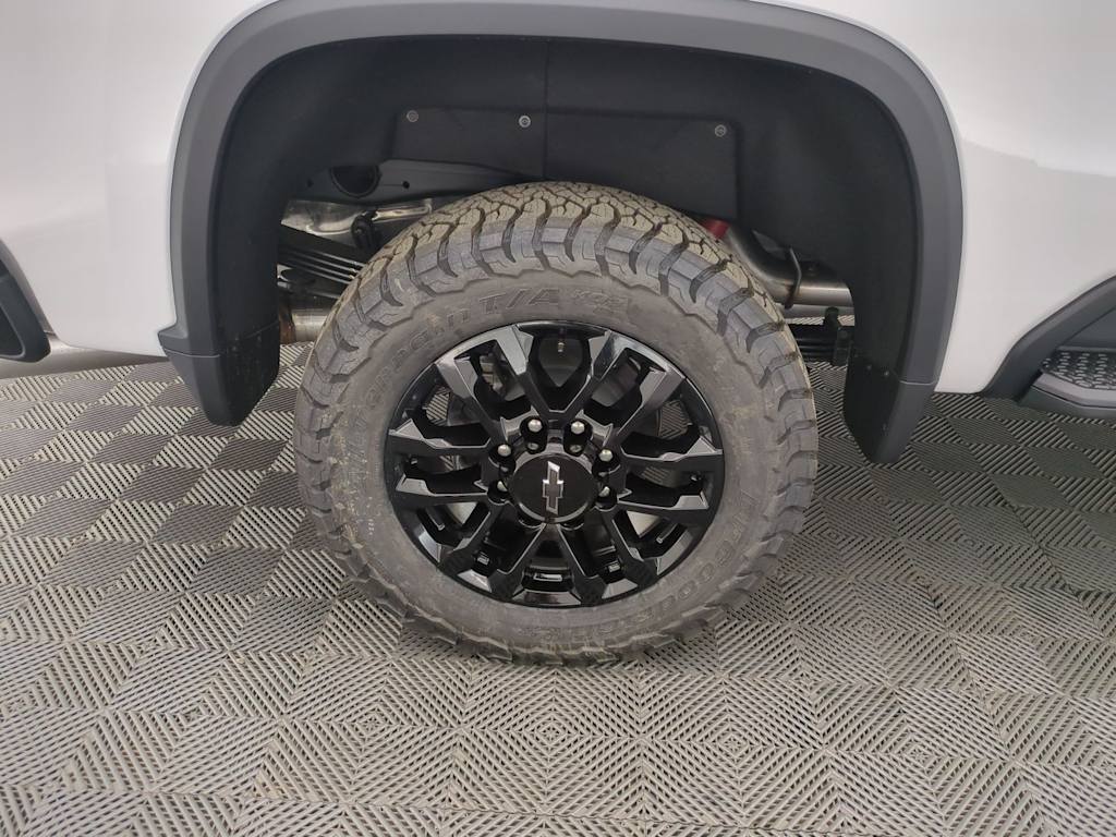 Thumbnail: 2026 Chevrolet Silverado 2500 - 31