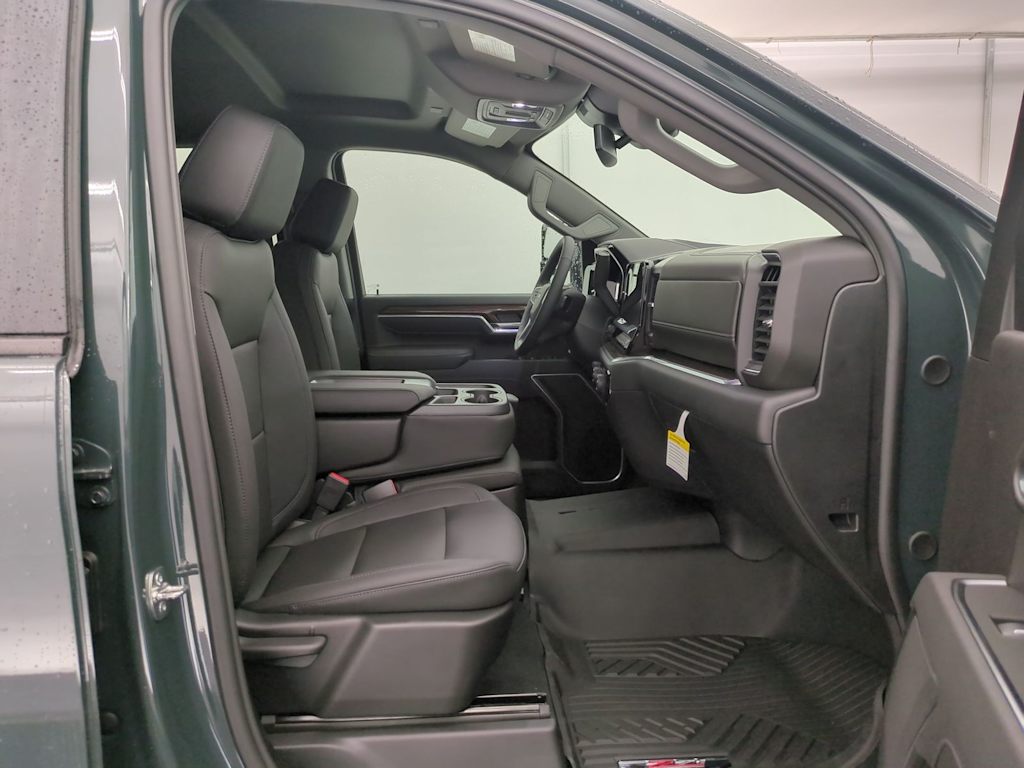 Thumbnail: 2026 Chevrolet Silverado 2500 - 11