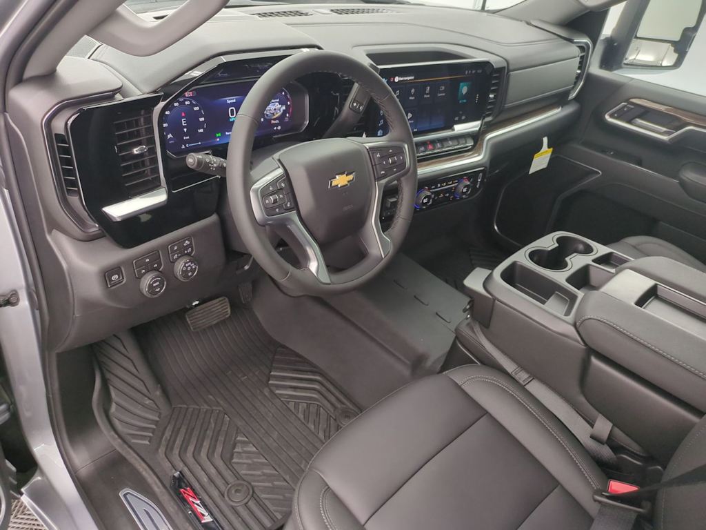 Thumbnail: 2026 Chevrolet Silverado 2500 - 2
