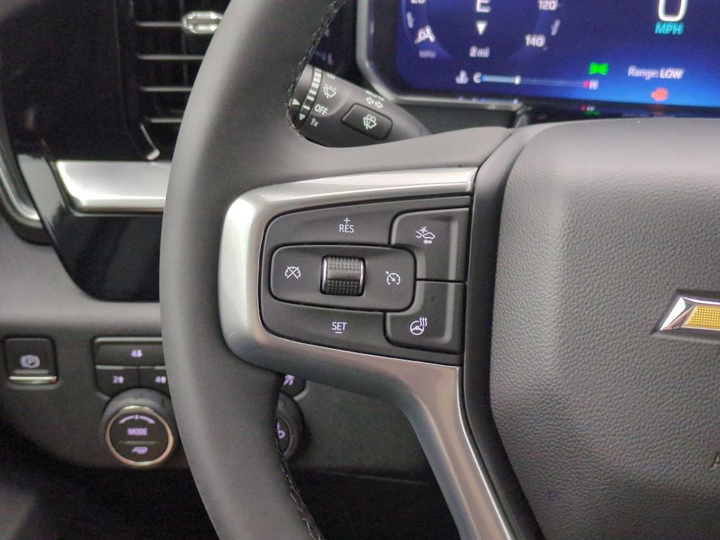 Thumbnail: 2026 Chevrolet Silverado 2500 - 28