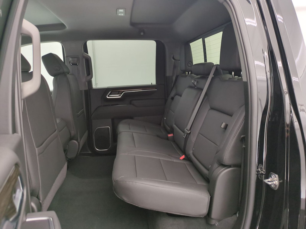 Thumbnail: 2026 Chevrolet Silverado 2500 - 27