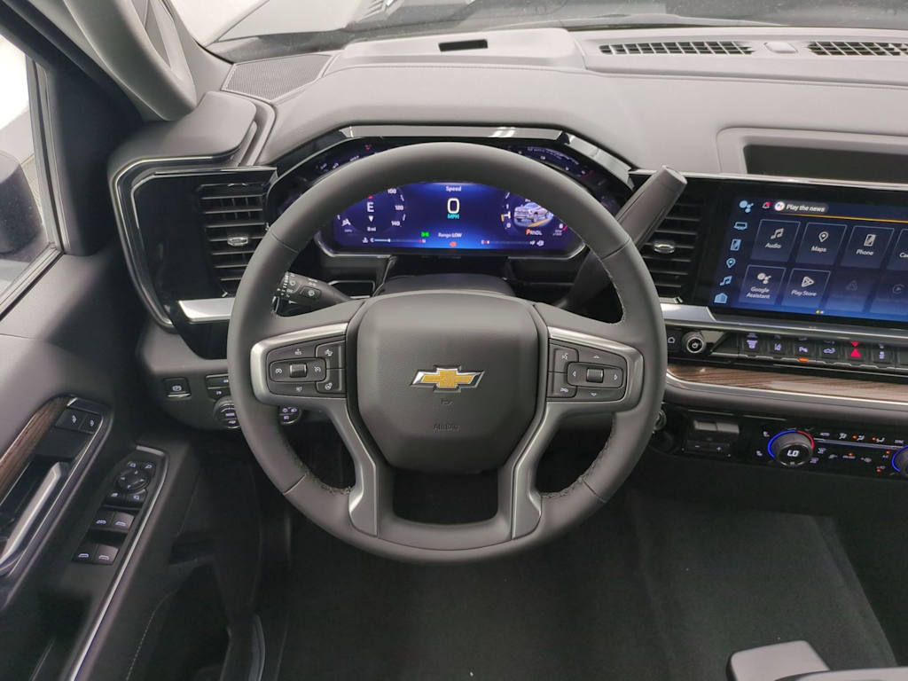 Thumbnail: 2026 Chevrolet Silverado 2500 - 14