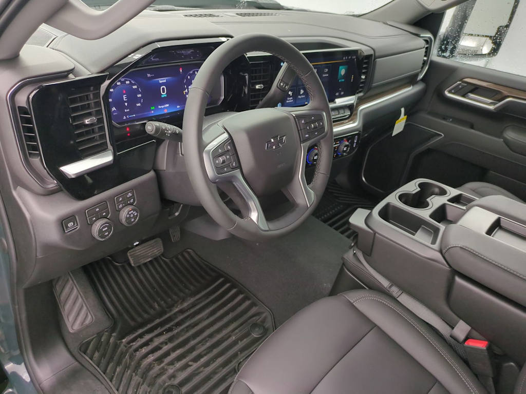 Thumbnail: 2026 Chevrolet Silverado 2500 - 2