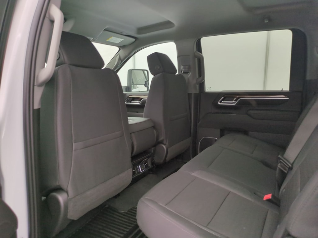 Thumbnail: 2026 Chevrolet Silverado 2500 - 13