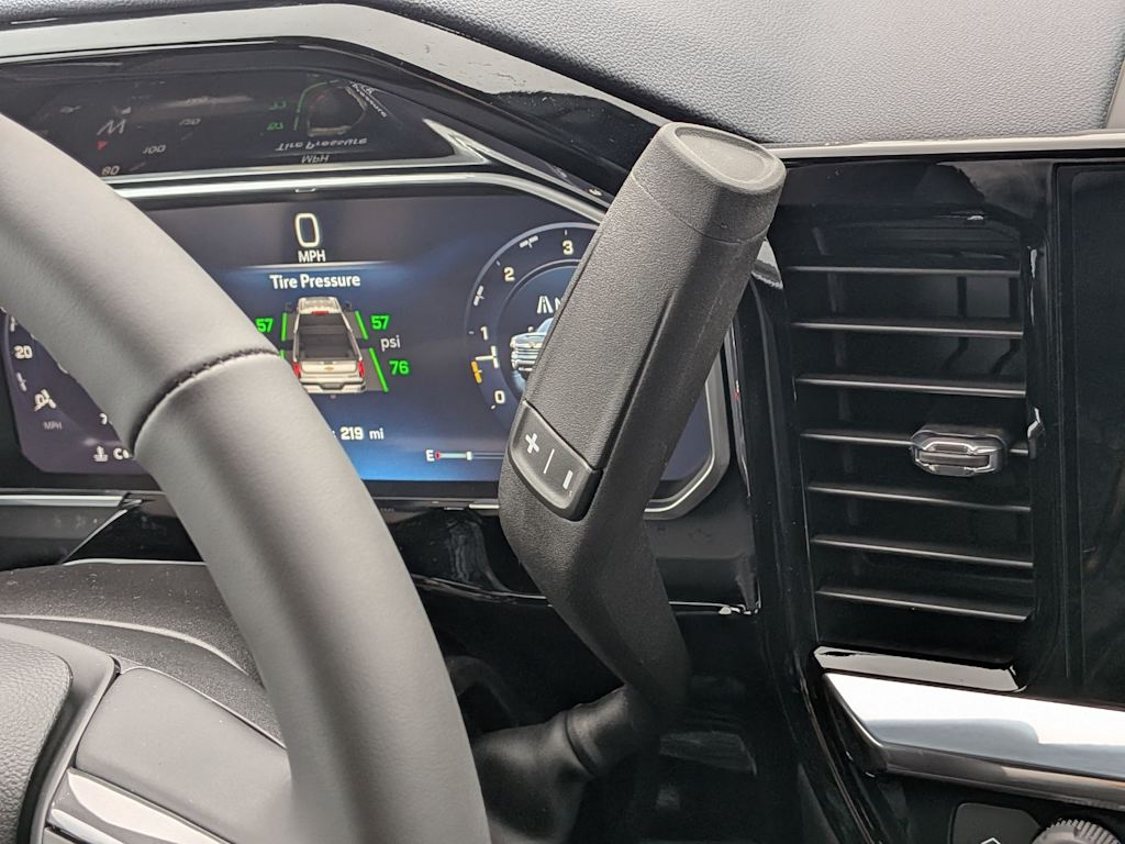 Thumbnail: 2026 Chevrolet Silverado 2500 - 15