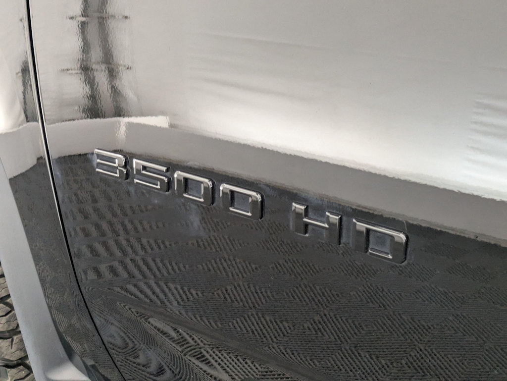 Thumbnail: 2025 Chevrolet Silverado 3500 - 7