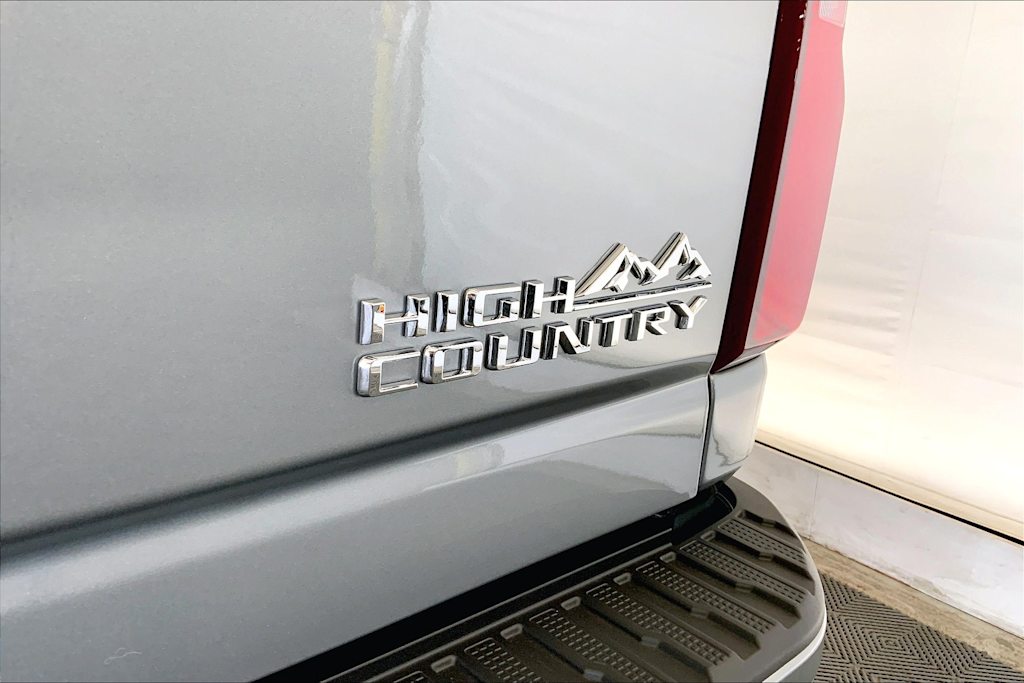 2025 Chevrolet Silverado 3500 High Country 7