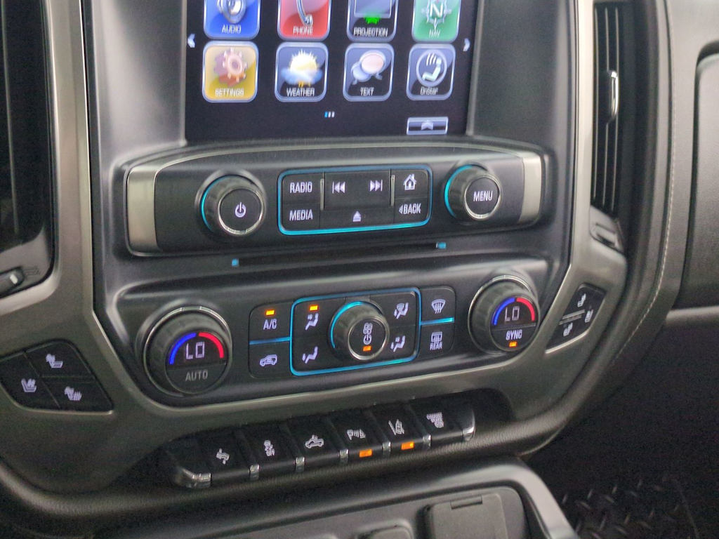 Thumbnail: 2019 Chevrolet Silverado 3500 - 33