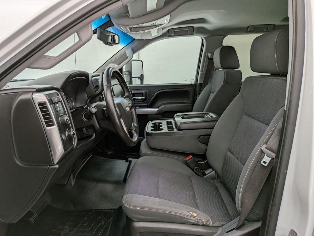 Thumbnail: 2016 Chevrolet Silverado 3500 - 10