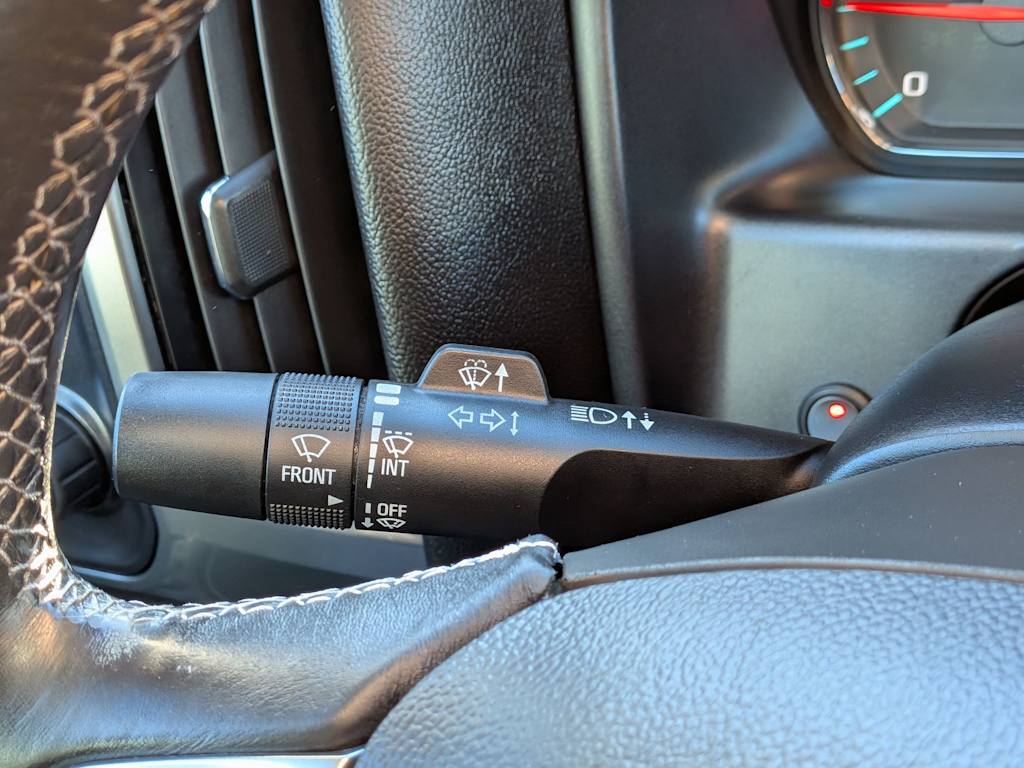 Thumbnail: 2016 Chevrolet Silverado 3500 - 32