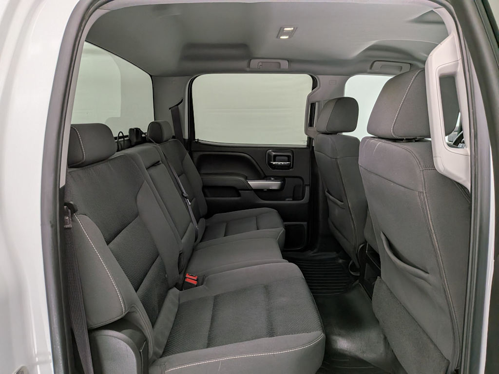 Thumbnail: 2016 Chevrolet Silverado 3500 - 29