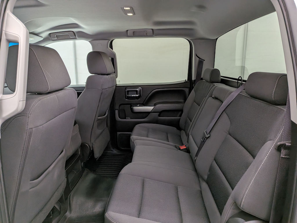 Thumbnail: 2016 Chevrolet Silverado 3500 - 28