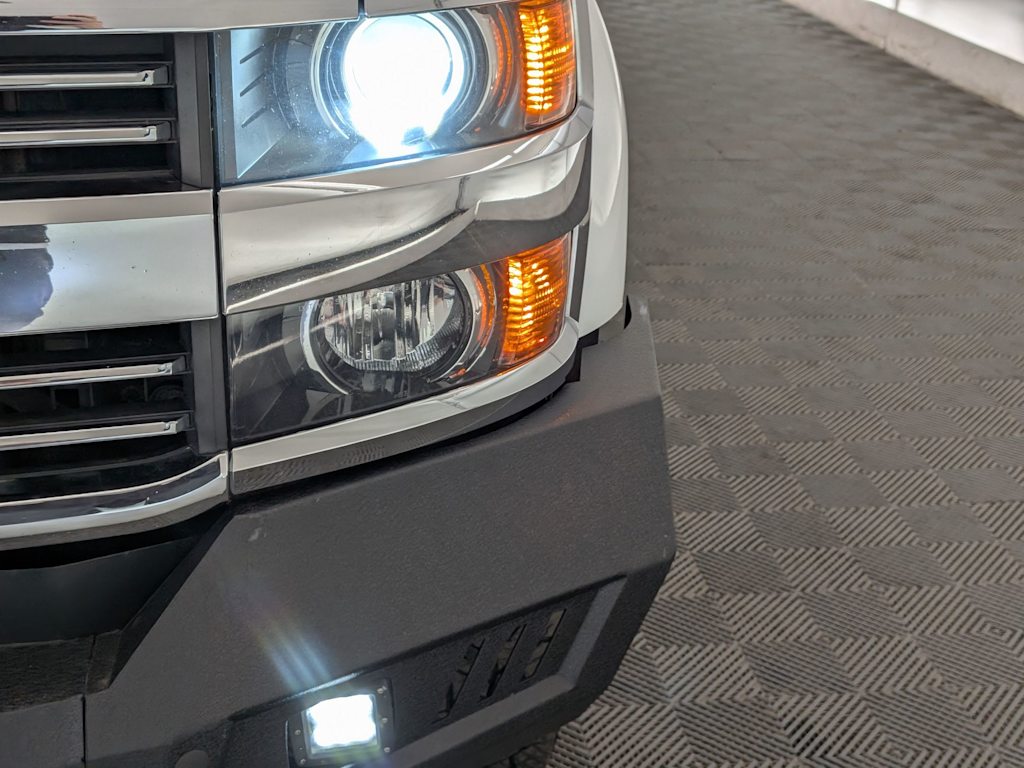 Thumbnail: 2016 Chevrolet Silverado 3500 - 7