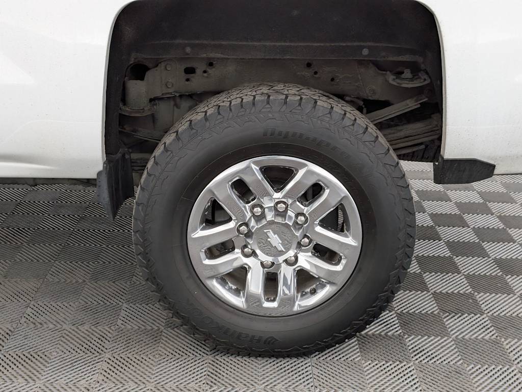 Thumbnail: 2016 Chevrolet Silverado 3500 - 8