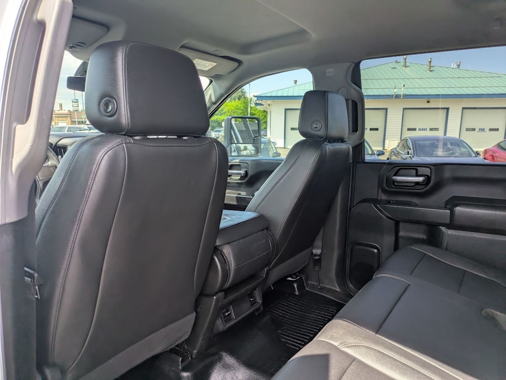 Thumbnail: 2021 Chevrolet Silverado 3500 - 13