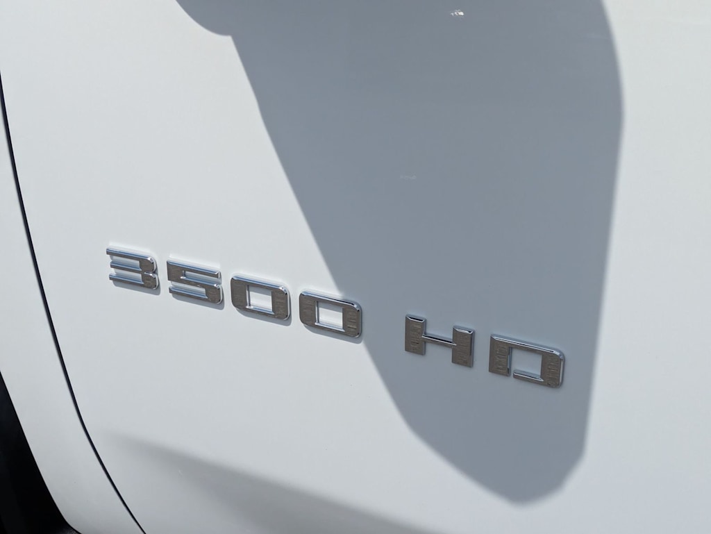Thumbnail: 2021 Chevrolet Silverado 3500 - 7