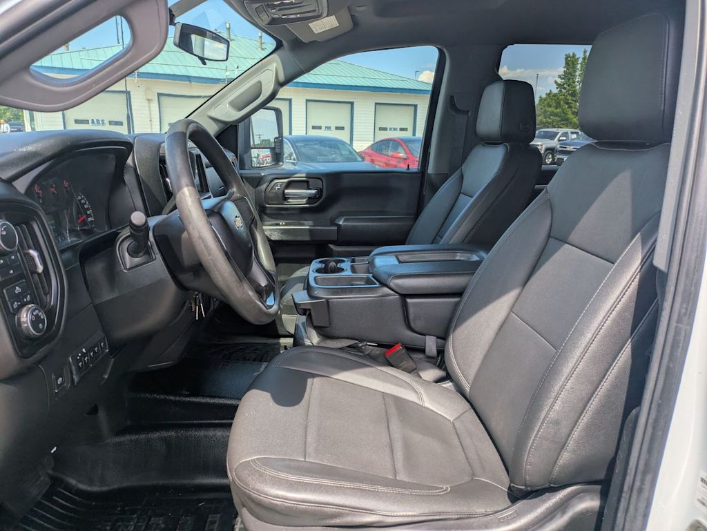 Thumbnail: 2021 Chevrolet Silverado 3500 - 11