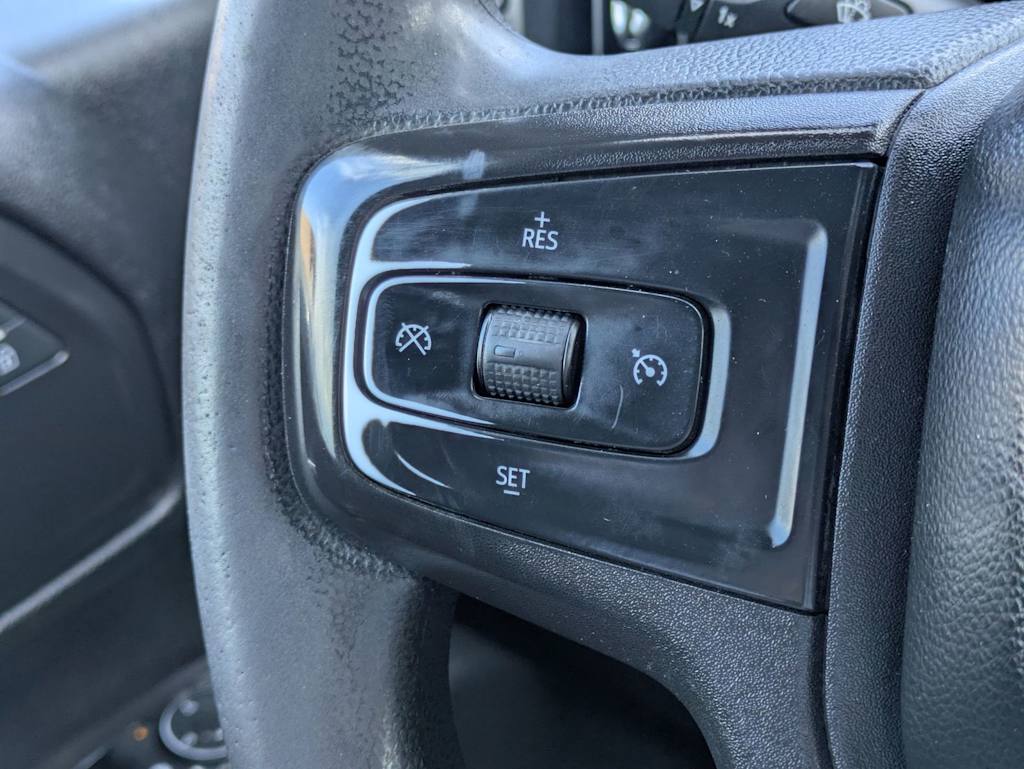 Thumbnail: 2021 Chevrolet Silverado 3500 - 25