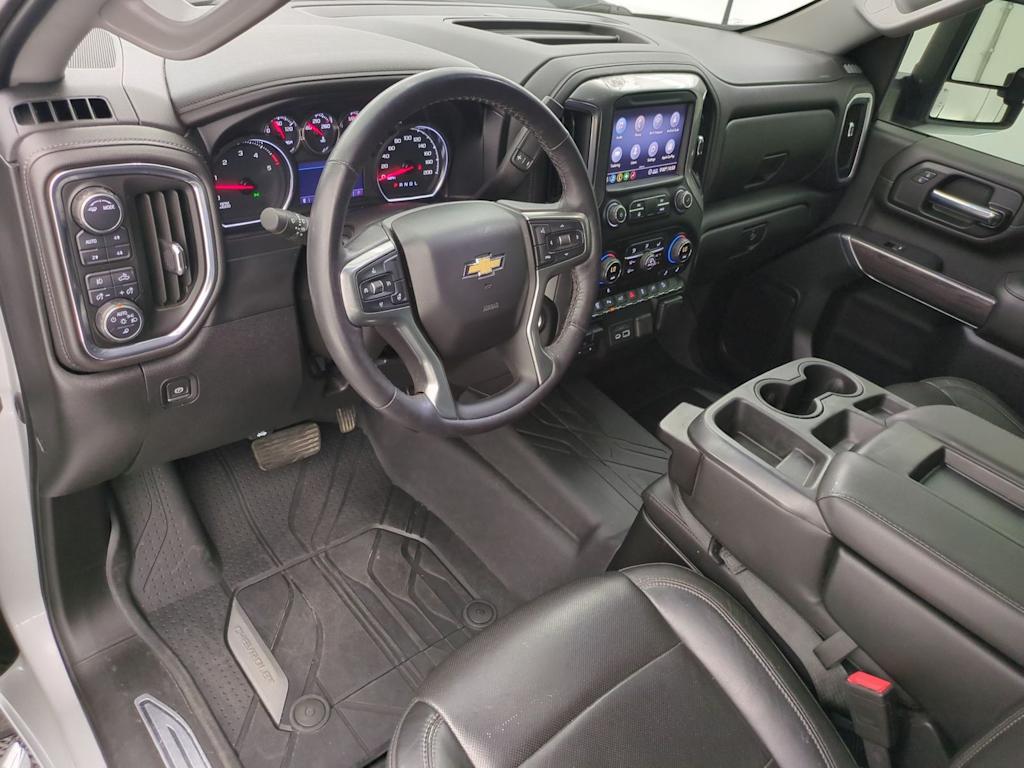Thumbnail: 2020 Chevrolet Silverado 3500 - 2