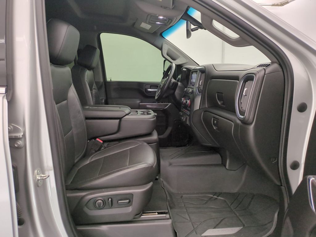 Thumbnail: 2020 Chevrolet Silverado 3500 - 11