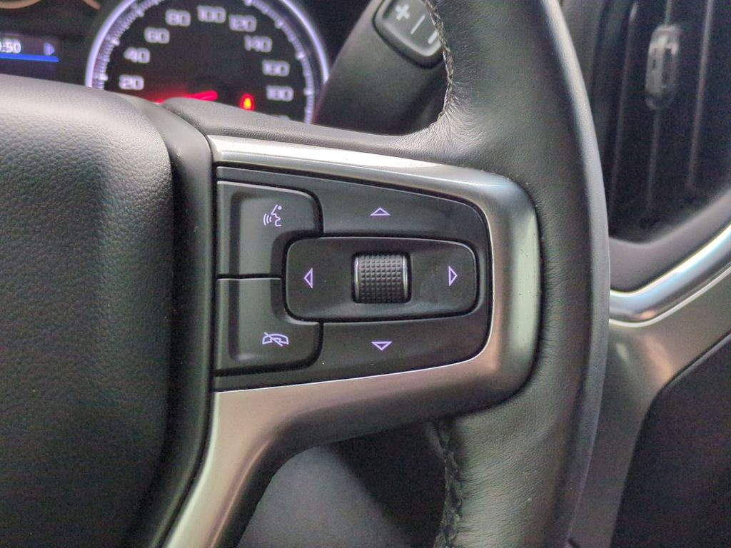 Thumbnail: 2020 Chevrolet Silverado 3500 - 28