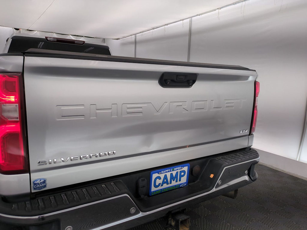 Thumbnail: 2020 Chevrolet Silverado 3500 - 23