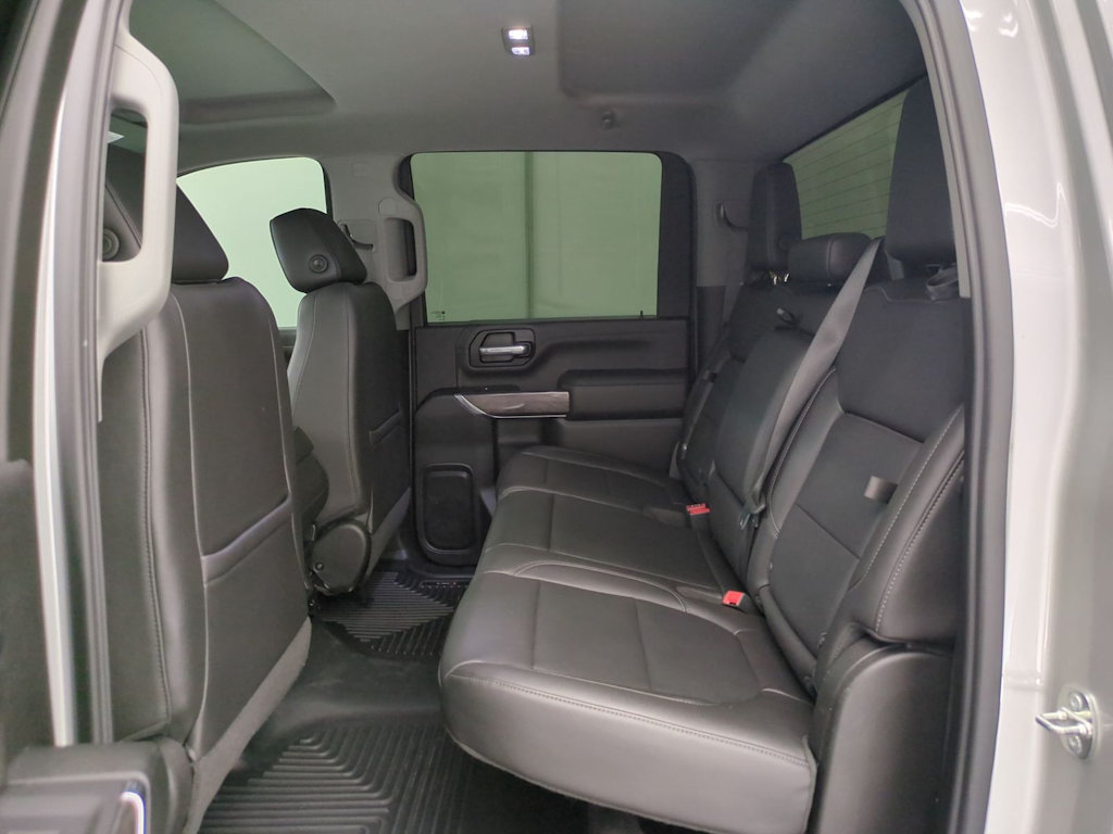 Thumbnail: 2020 Chevrolet Silverado 3500 - 25