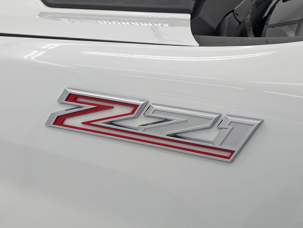 Thumbnail: 2021 Chevrolet Silverado 3500 - 24