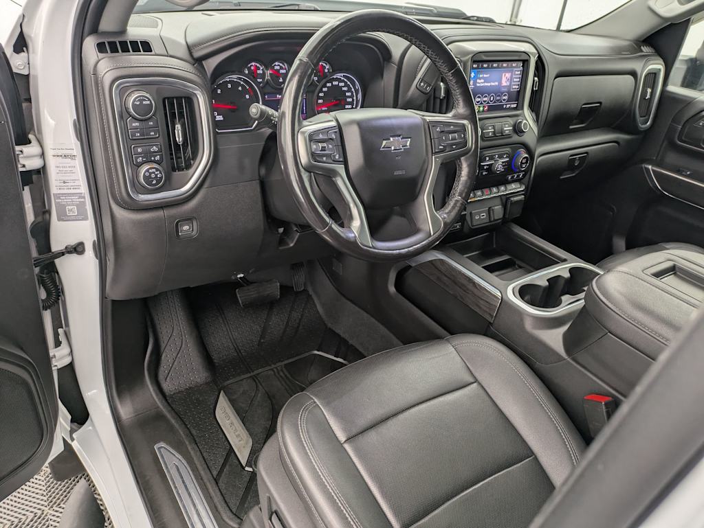 Thumbnail: 2021 Chevrolet Silverado 3500 - 2