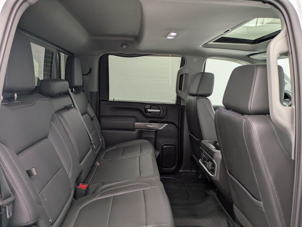 Thumbnail: 2021 Chevrolet Silverado 3500 - 31
