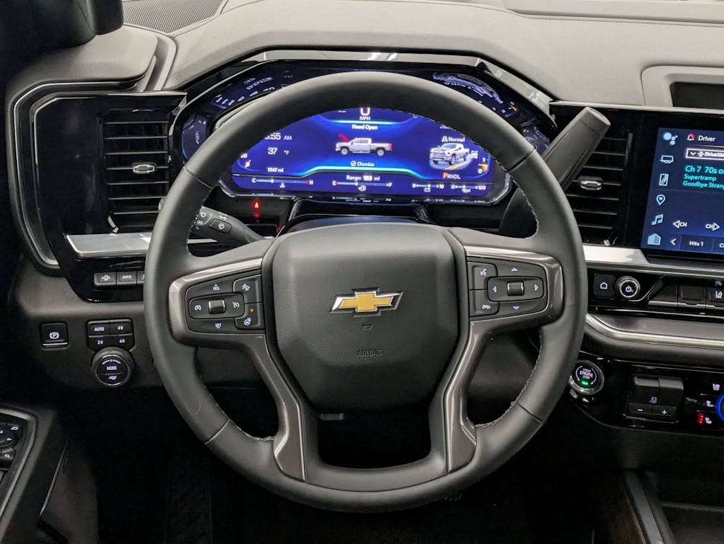 Thumbnail: 2024 Chevrolet Silverado 3500 - 14