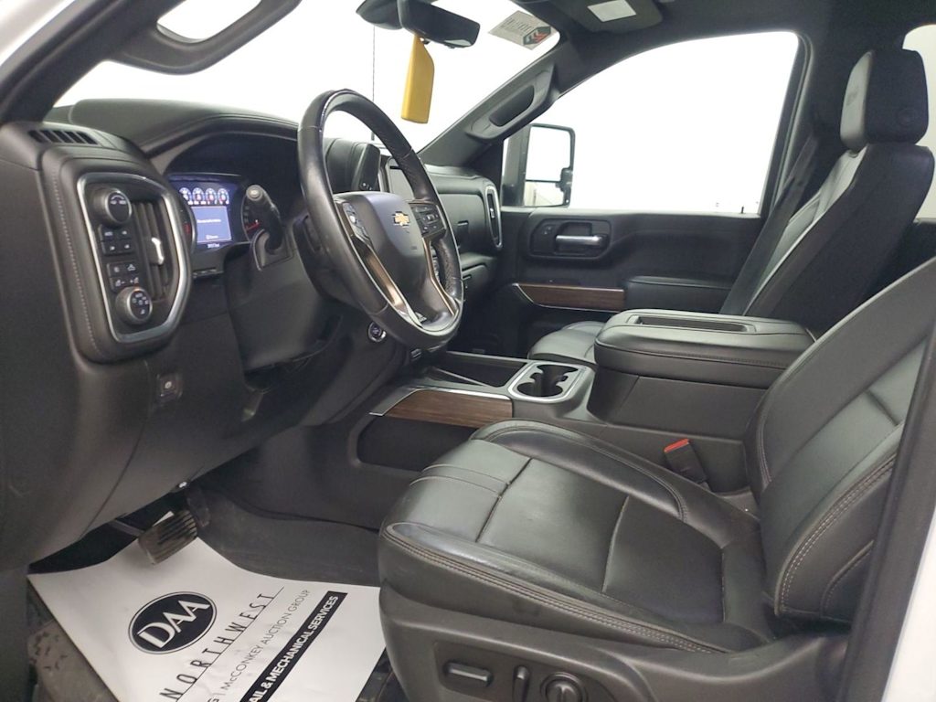Thumbnail: 2021 Chevrolet Silverado 3500 - 6