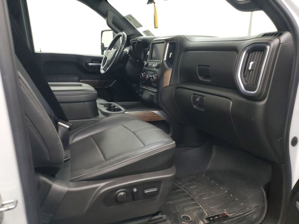 Thumbnail: 2021 Chevrolet Silverado 3500 - 5