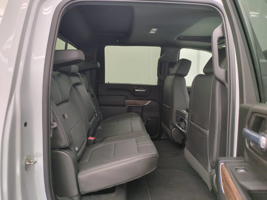 Thumbnail: 2021 Chevrolet Silverado 3500 - 28