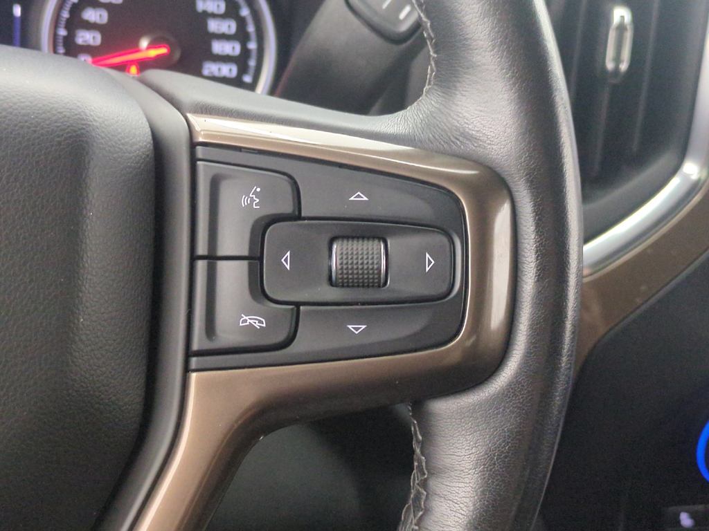 Thumbnail: 2021 Chevrolet Silverado 3500 - 30