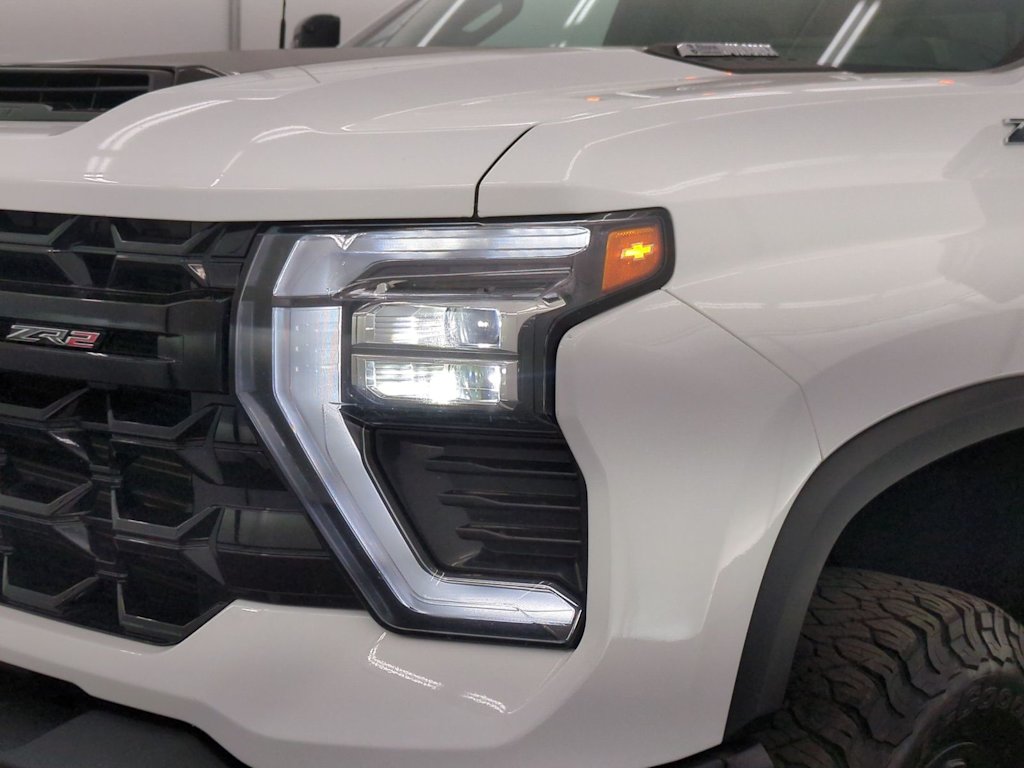 Thumbnail: 2024 Chevrolet Silverado 2500 - 23