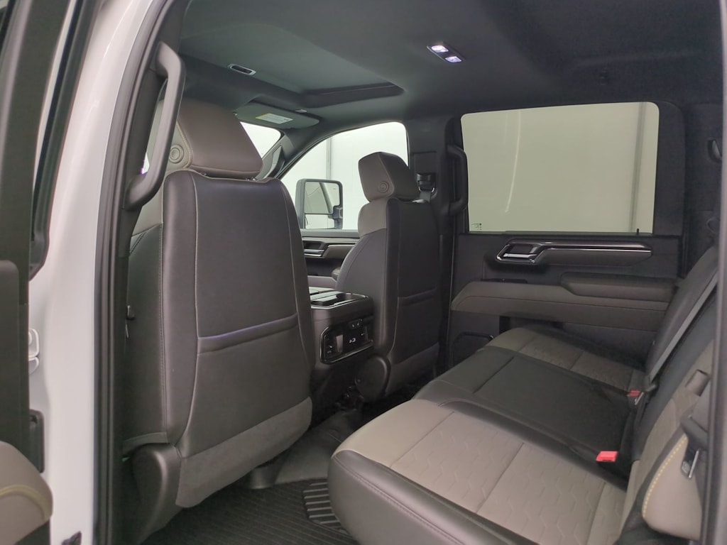 Thumbnail: 2024 Chevrolet Silverado 2500 - 13