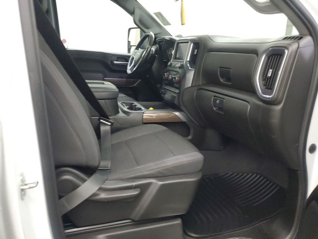 Thumbnail: 2022 Chevrolet Silverado 2500 - 5