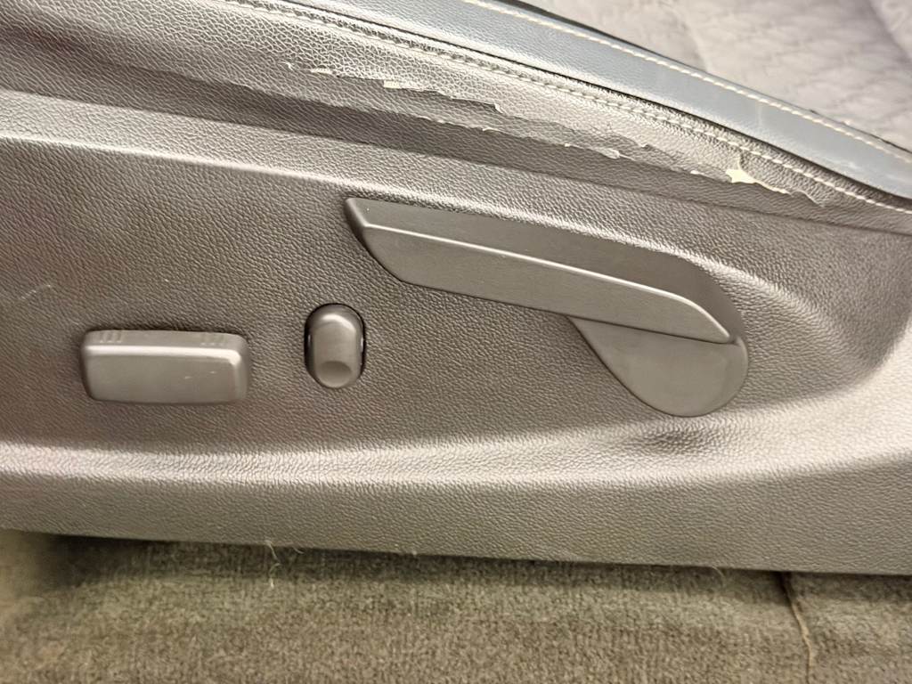 Thumbnail: 2017 Chevrolet Colorado - 27