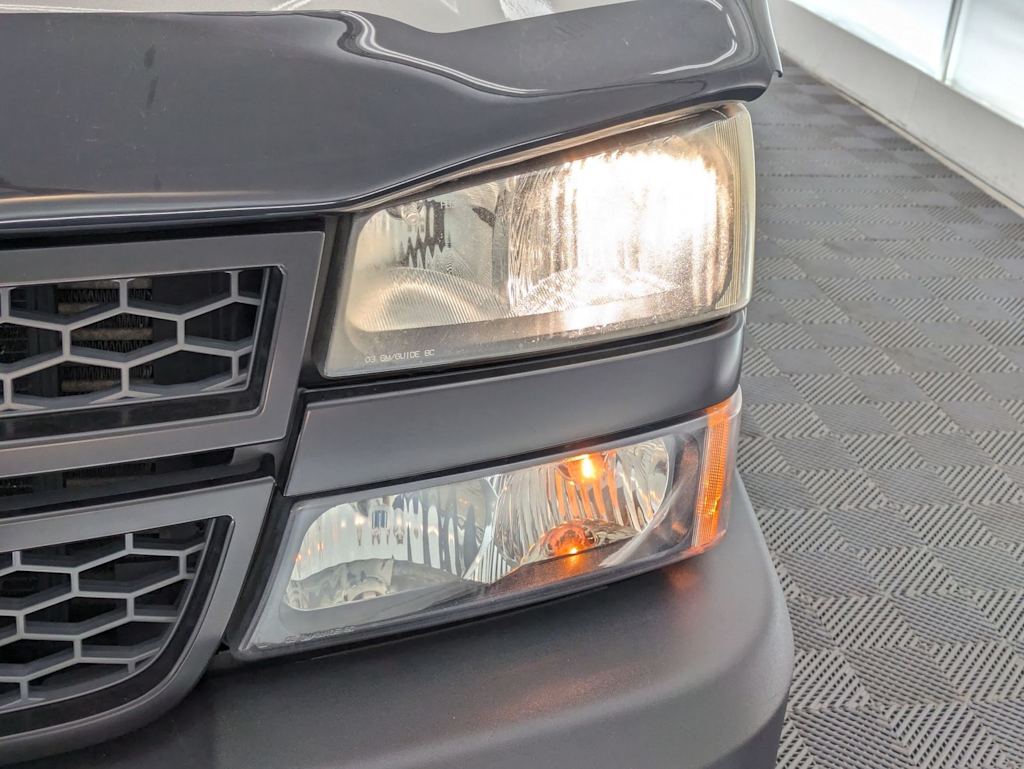 Thumbnail: 2007 Chevrolet Silverado 2500 - 23